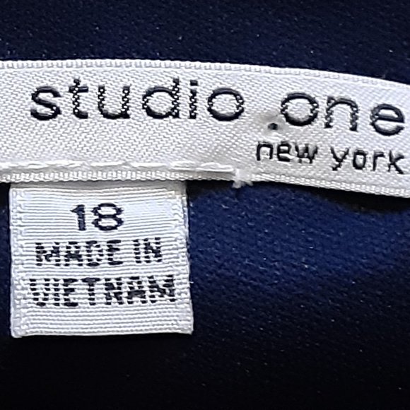 NWOT STUDIO ONE NEW YORK LACE SHEATH DRESS/ SIZE 18 - Picture 4 of 13